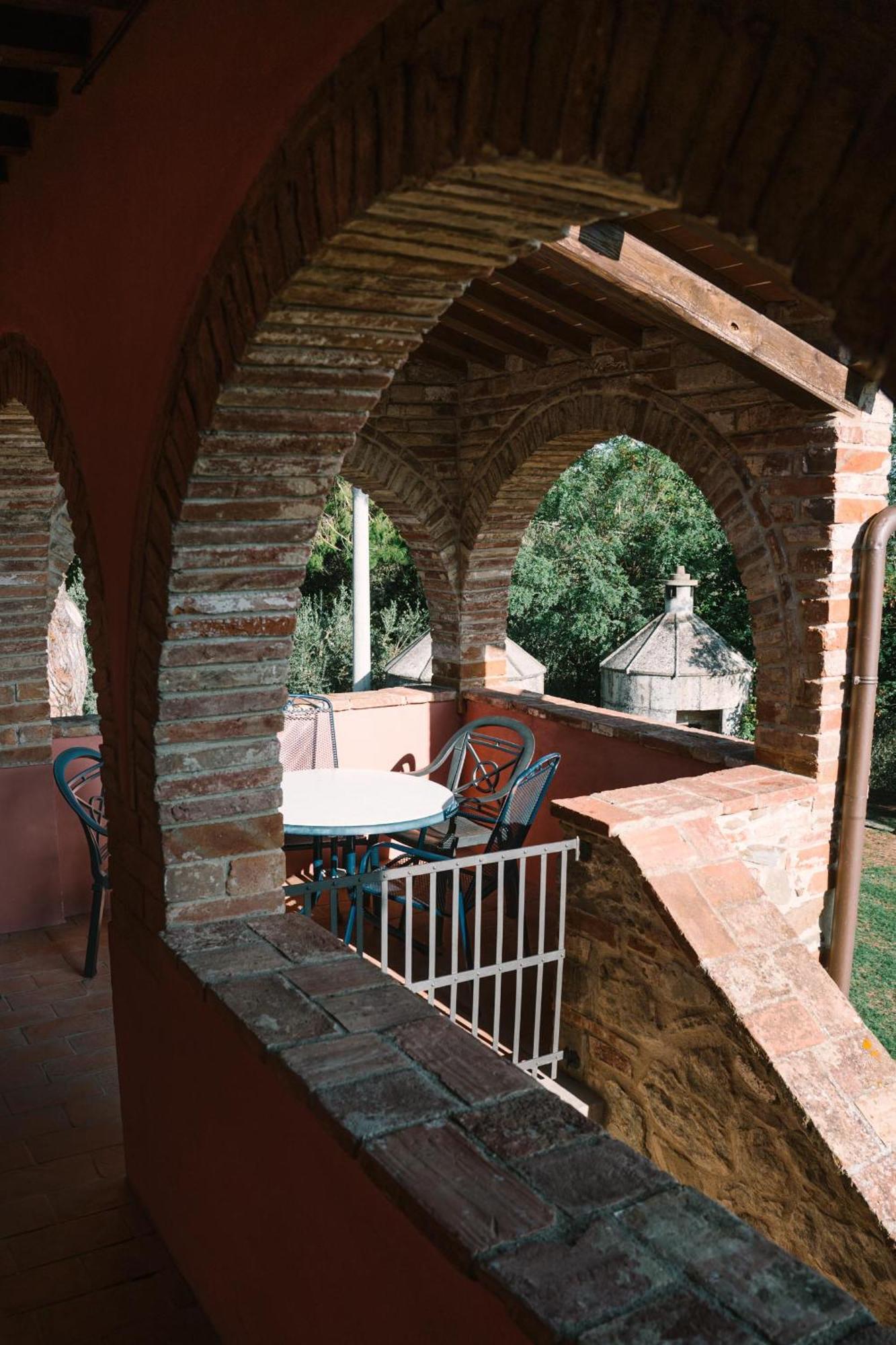Il Querciolo - Azienda Biologica, Agriturismo E Cantina Marciano della Chiana Exterior foto